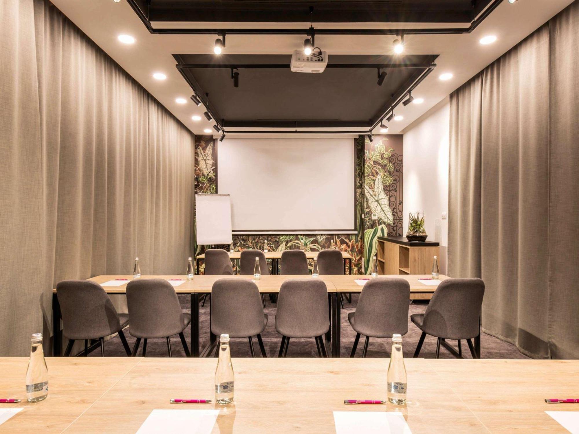 Ibis Styles Krakow East Hotel Bagian luar foto